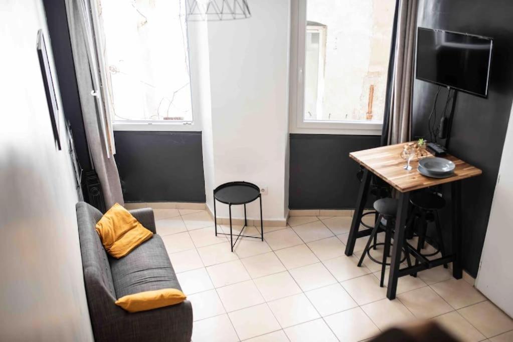 Appartement Tout Equipe Au Coeur Du Vieux Port Marsylia Zewnętrze zdjęcie